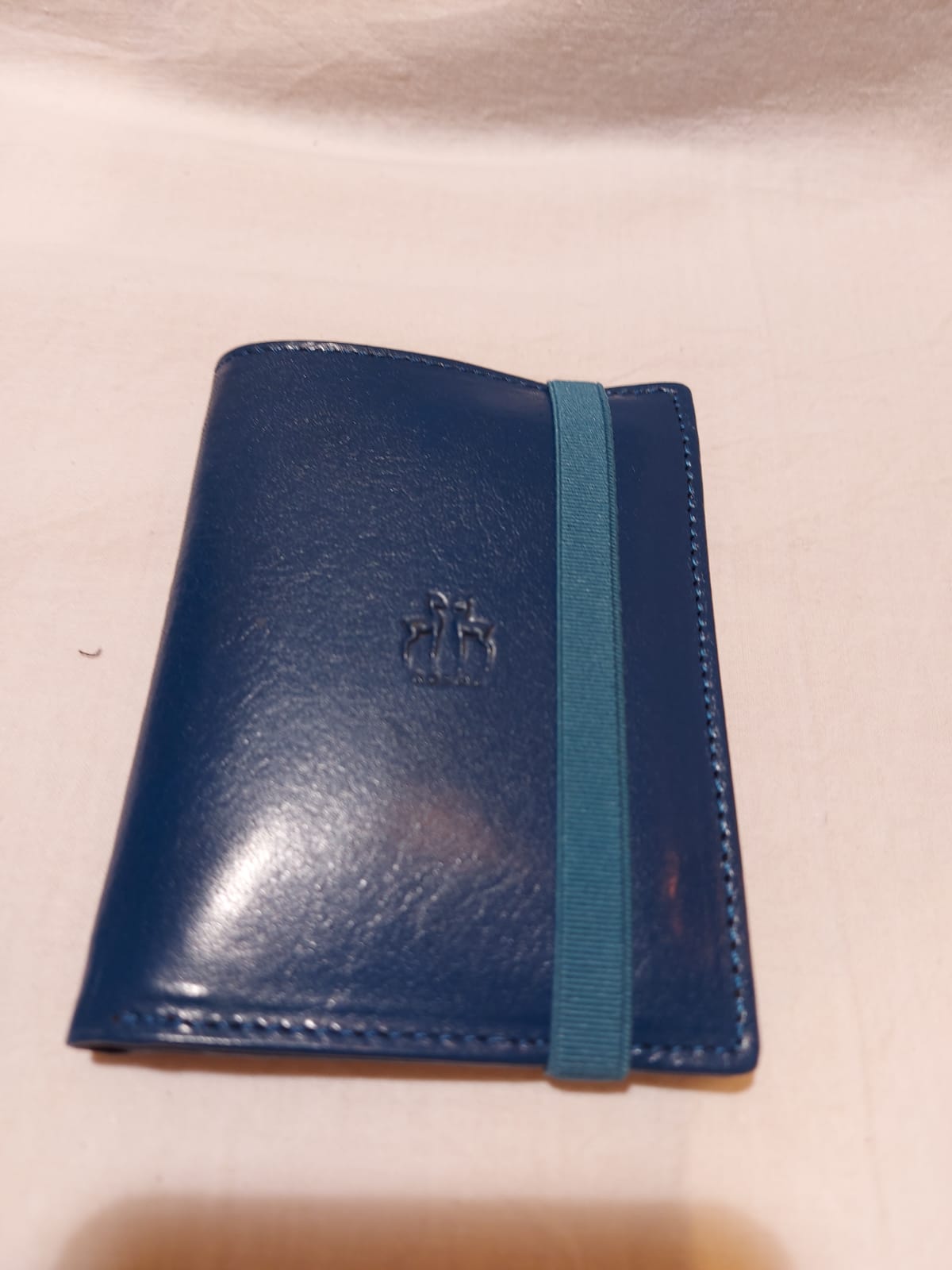 Cartera outlet on sale